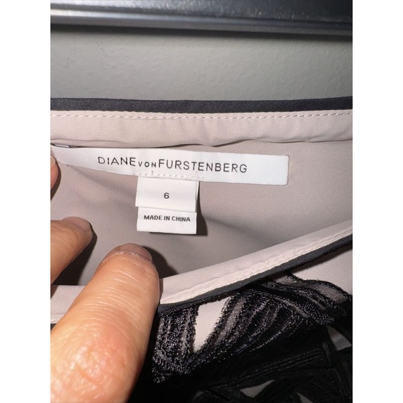 Diane von Furstenberg DVF Patterned  Black Green Fuchsia Mini Skirt NWOT‎ sz 6 - Picture 3 of 7